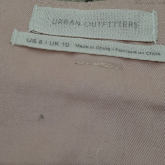 UO Pink Wide Leg Crop pleated Pants Size 6 - Picture 3 of 7